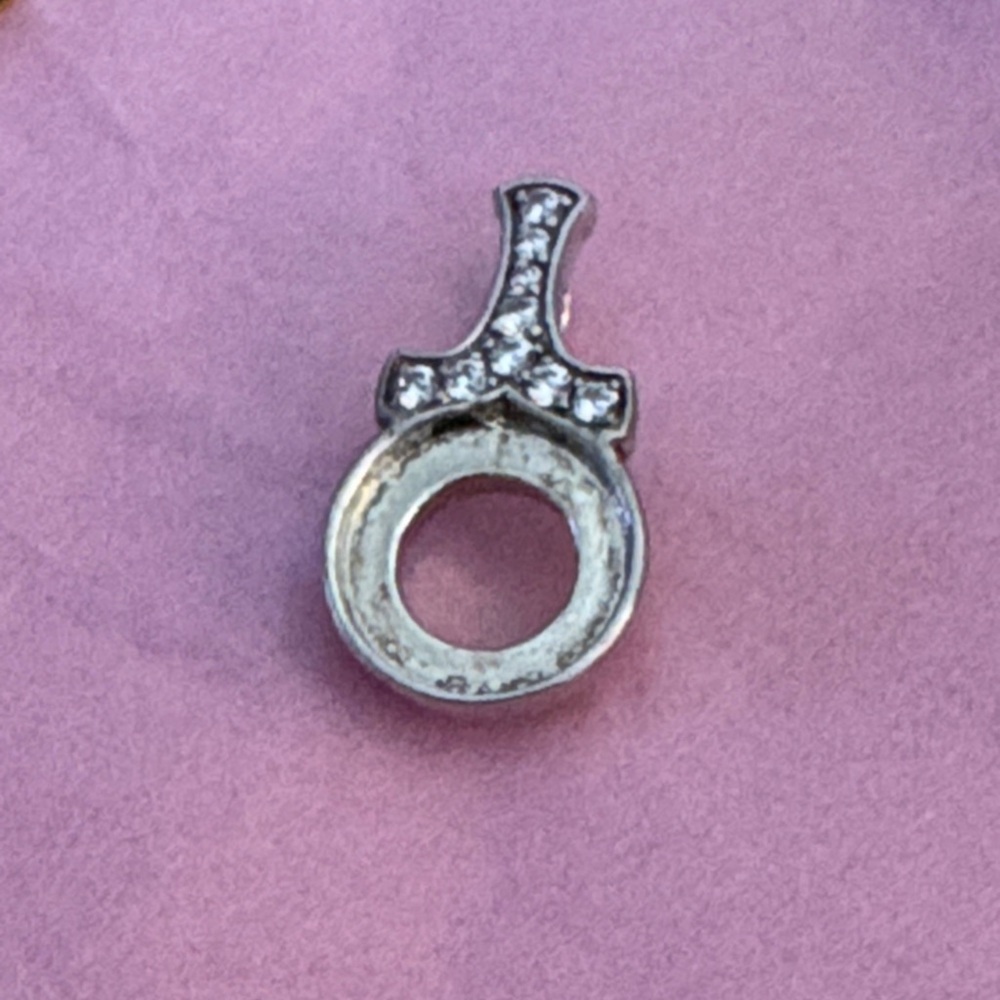 Sterling Silver Jewel Pop Pendant by Kameleon.